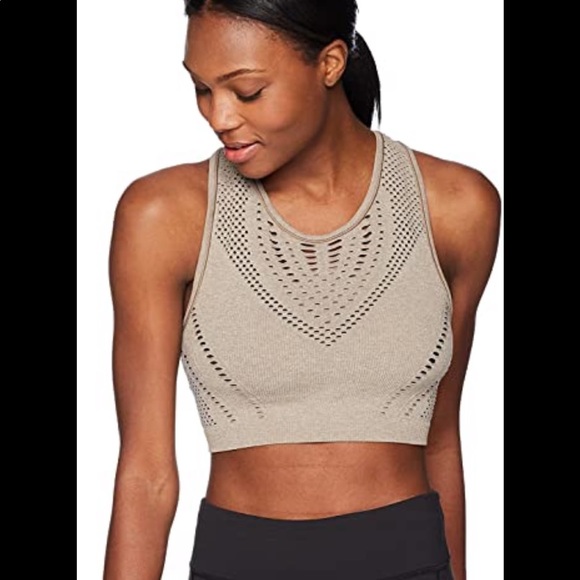 alo lark crop top